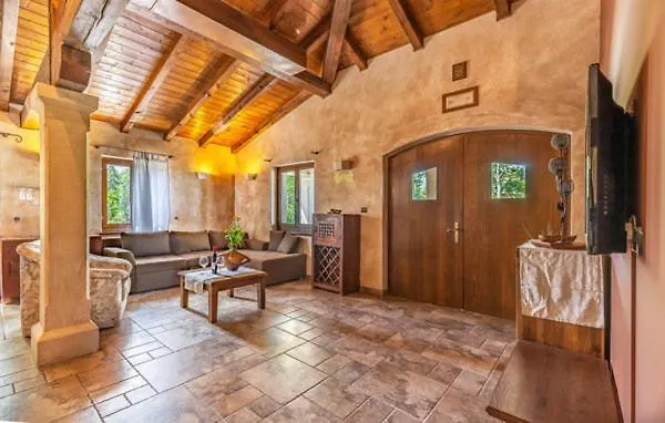 Villa & Ferienwohnung Rosa Stari Pazin